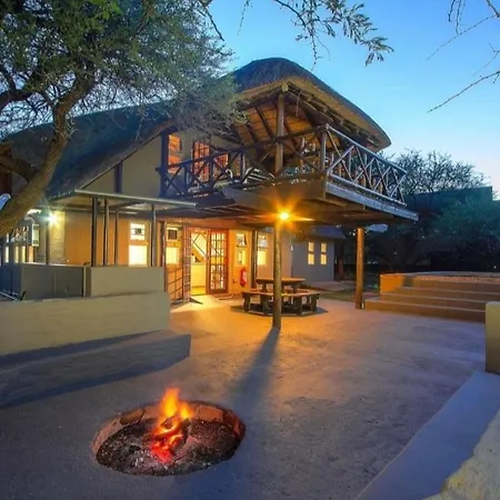 P.A.P.E'S Retreat Villa Marloth Park Exterior photo