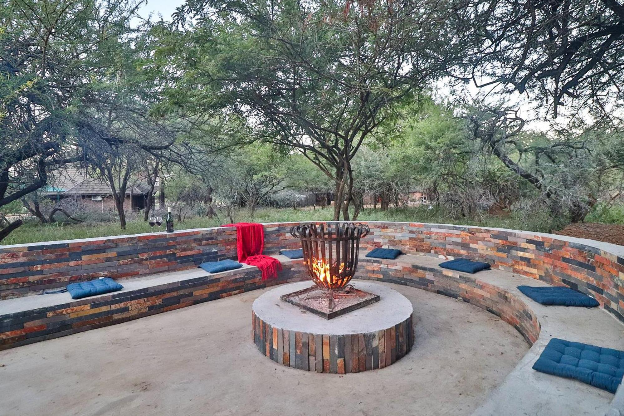P.a.p.e's Retreat